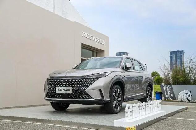 全新荣威RX5挑战合资、自主热门SUV 看看谁是您的最爱