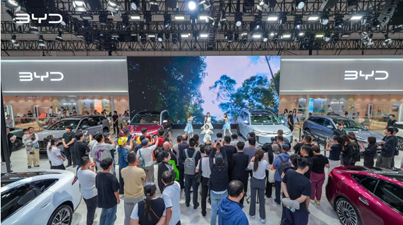 阔境登场！比亚迪海狮08闪耀2026齐鲁秋季车展